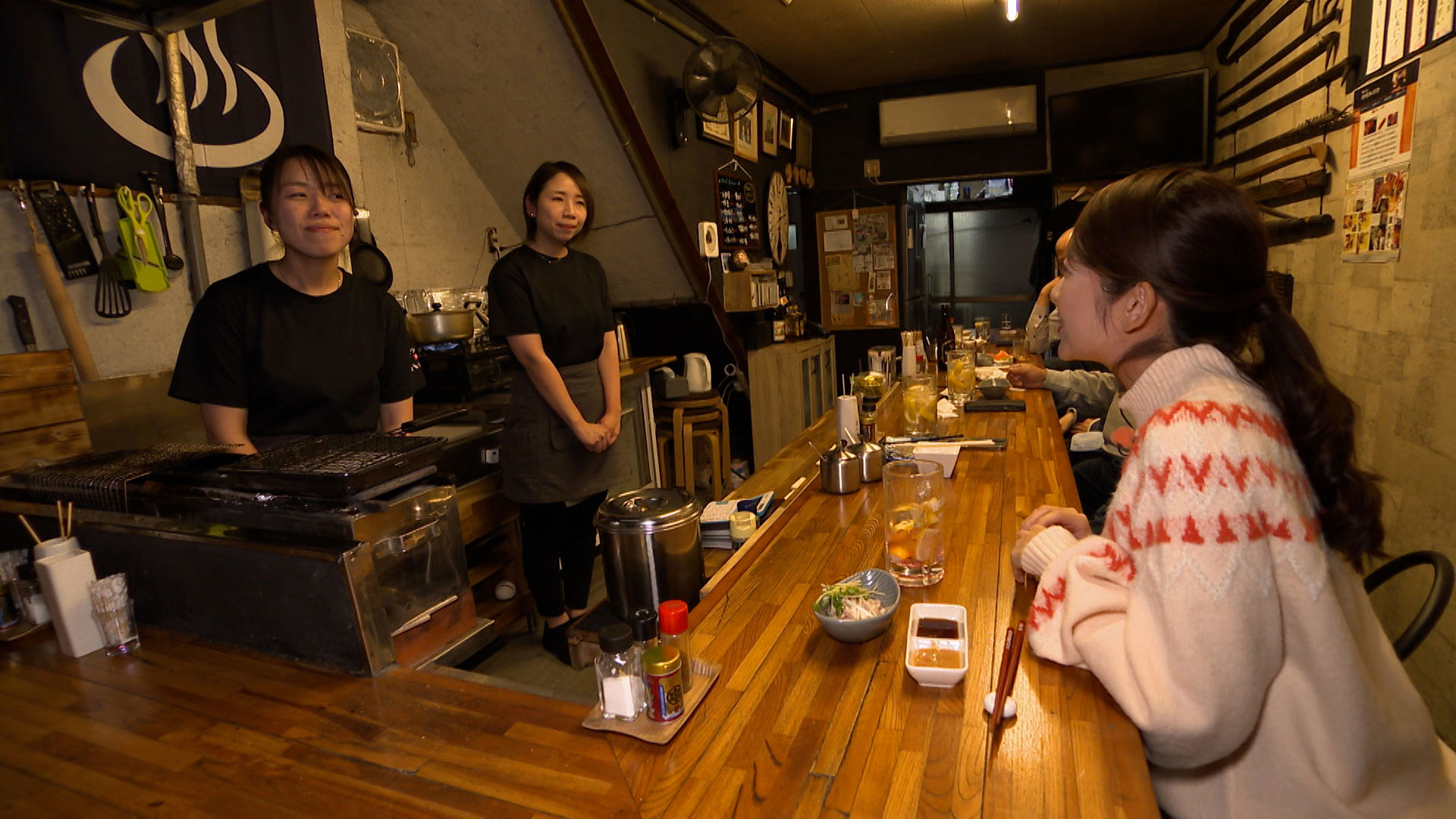 SAKABA: Bar Hopping Women,おんな酒場放浪記,여성 술집방랑기,女人們的酒場放浪記